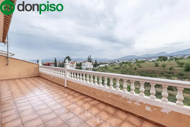 Espectacular Casa de Lujo en Urbanización Los Cerezos — 33
