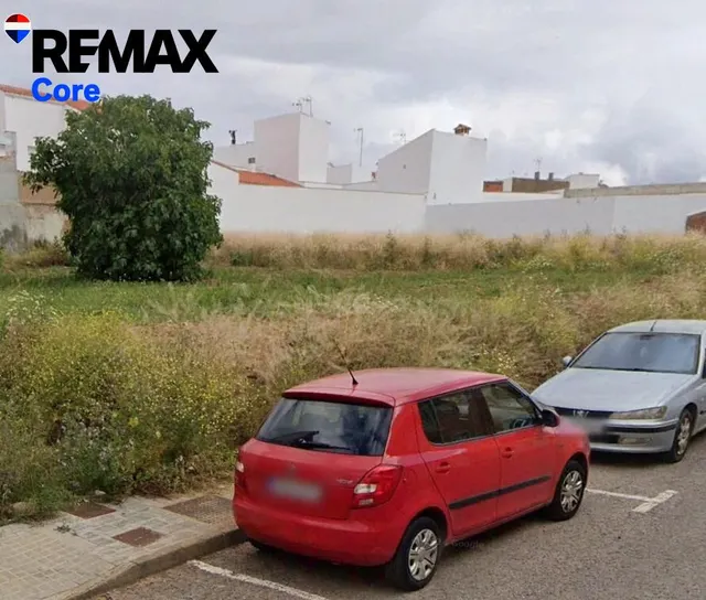 Gran oportunidad de amplio Terreno Urbano en Fuente del Maes