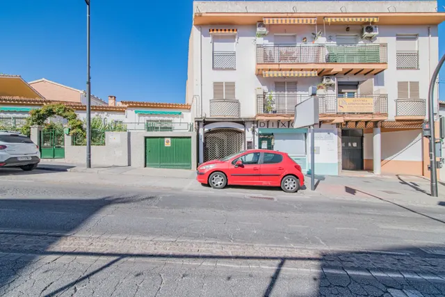 Se traspasa negocio de hosteleria en funcionamiento 12.000€ — 33