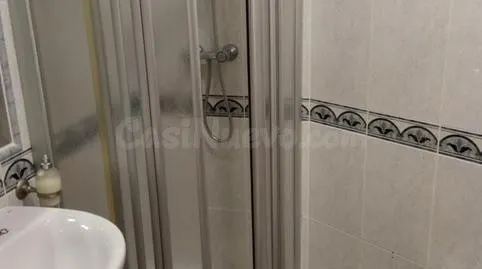 SE ALQUILA PISO PARA ESTUDIANTES EN CALLE TEJEIRO - foto 2