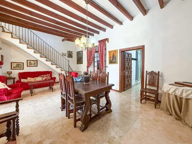 SEÑORIAL CASA EN EL PUEBLO DE CONSELL CON JARDÍN PRIVADO - foto 5