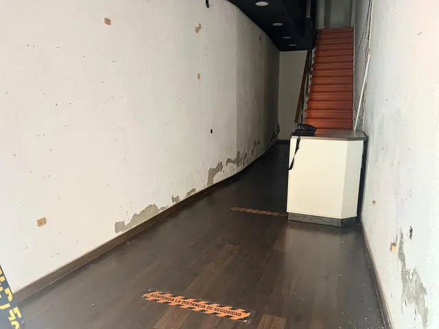 CASA EN LA CALLE DEL SOL — 31