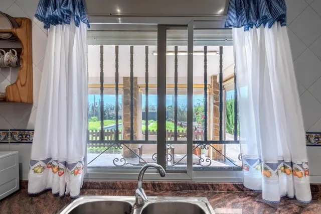 Chalet con piscina y gran parcela en partida senillar – grao de Castellón — 10