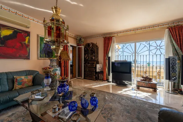 Chalet 4 habitaciones 400m² en venta - Centro — 30