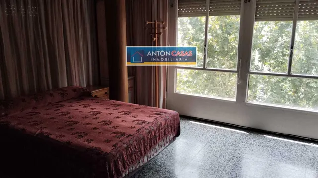 AMPLIO PISO EN ELCHE ZONA CÉNTRICA — 11