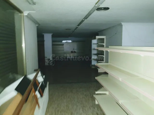 Local comercial en Petrer con gran potencial inversor - foto 2