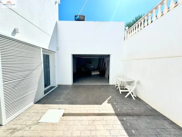1305LM — 32