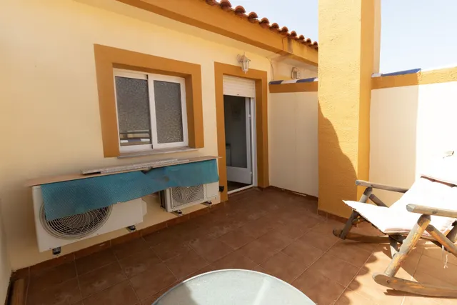 ADOSADO DE 3 DORMITORIOS Y 2 BAÑOS EN ORIHUELA COSTA — 34