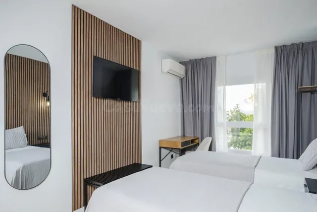 Hotel 54 habitaciones 2315m² en venta - Costa Del Sol
