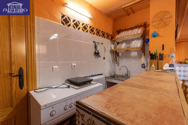 Casa independiente a 5 minutos de Granada en buen estado para entrar a vivir — 14