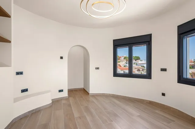 Chalet 5 habitaciones 267m² en venta - Costa blanca sur — 35