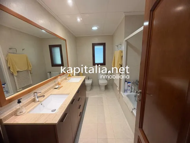 ESPECTACULAR CHALET A LA VENTA EN BARCHETA — 13