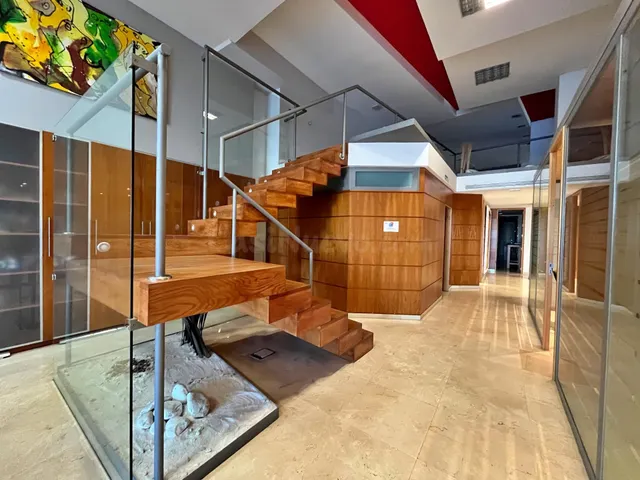Local comercial 2 habitaciones 449m² en venta - Ortega y Gas - foto 3
