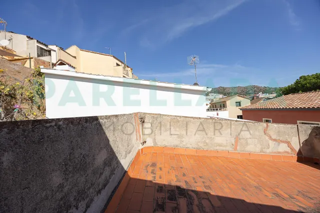 Casa para Reformar en el Centro de Tiana — 20