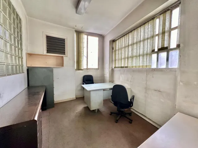 Loft industrial de 140 m2 para estudio creativo u oficina en Poblenou – 259.000 € — 28