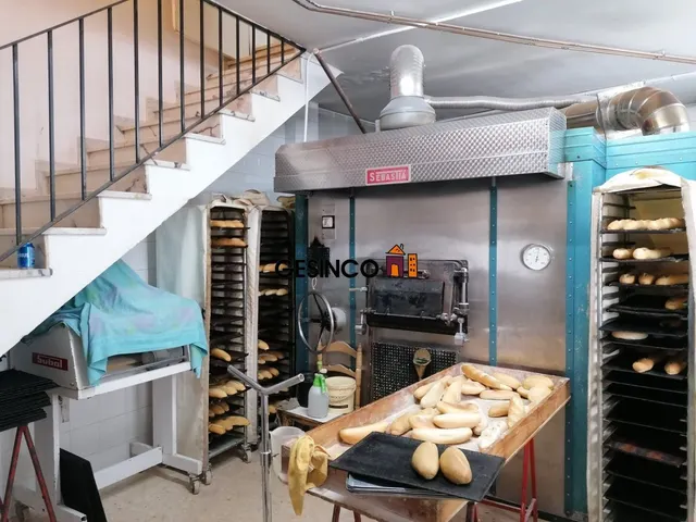 LOCAL COMERCIAL EN VENTA EN ONTINYENT - PANADERIA — 3