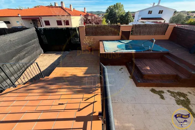 Chalet en venta en arcas del villar — 2