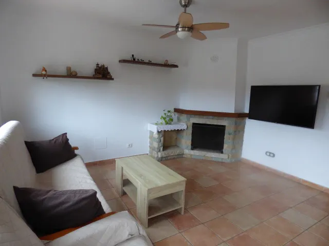Encantadora Casa a Cuatro Vientos en Tordera - ¡Tu Refugio Ideal! — 16