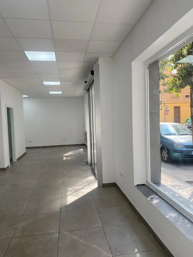 Local en alquiler en Mislata en Avenida Blasco Ibáñez — 2