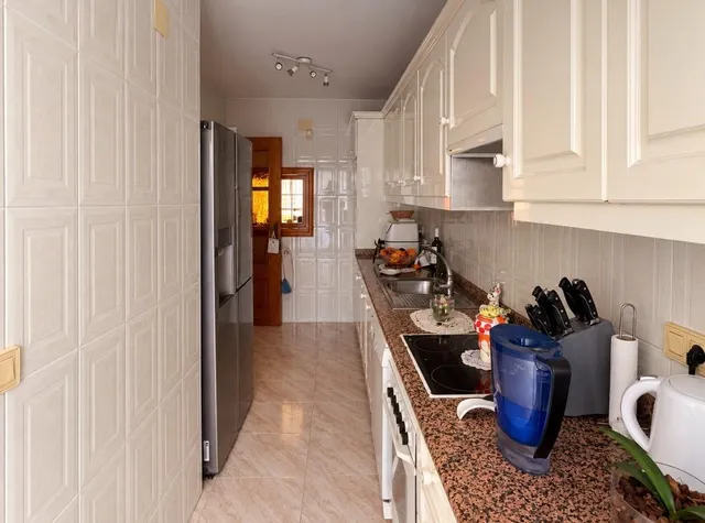 CHALET ADOSADO EN TORRE DE HORADADA — 12