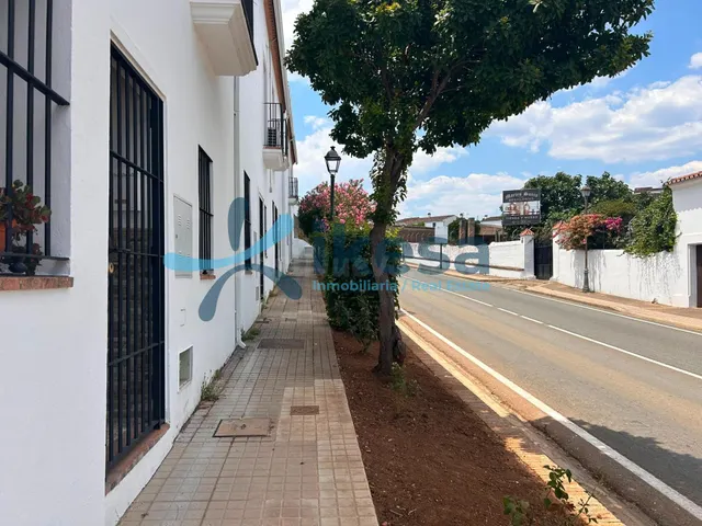 Venta de casa Adosada en Higuera de la Sierra, Huelva. - foto 4