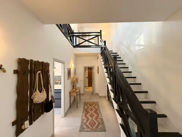 Chalet 5 habitaciones 347m² en venta - Costa Del Sol - foto 4