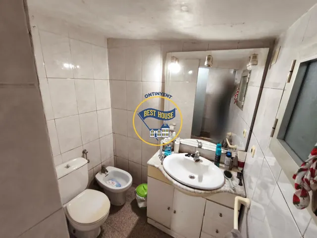¡¡OPORTUNIDAD!! ¡CASA CON 4 DORMITORIOS Y EN CONDICIONES DE USO A PRECIO INSUPERABLE! — 6