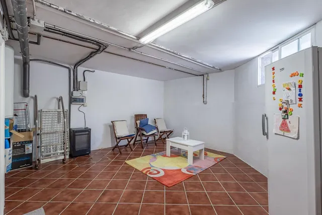 Gran casa con piscina en huetor vega — 30
