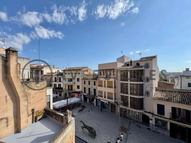 Casa 10 habitaciones 813m² en venta - Manacor Centro