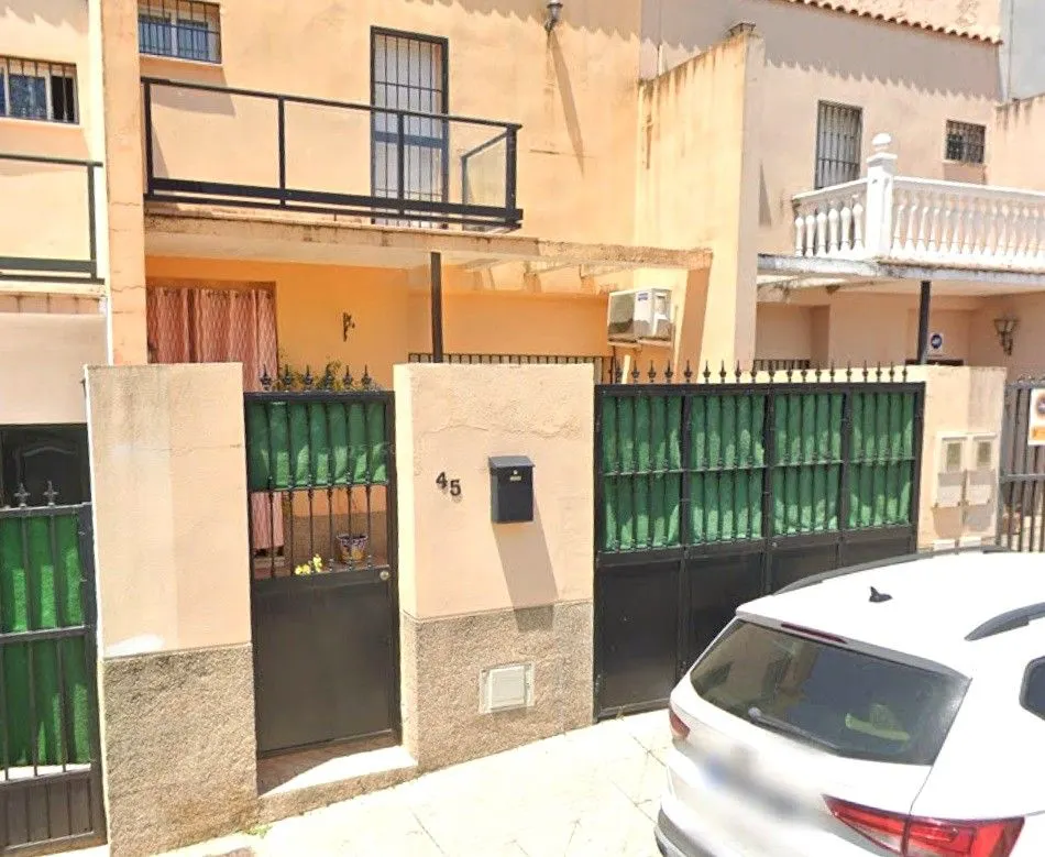 Venta casa en Burguillos