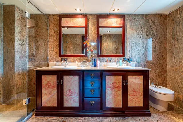 Exclusivo Chalet Independiente en Almerimar: Elegancia, Amplitud, Privacidad, Gran Parcela, Excelentes Calidades y Acabados de Lujo — 24