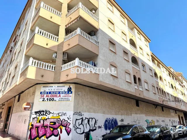 El local MÁS GRANDE del centro de Torrevieja — 11