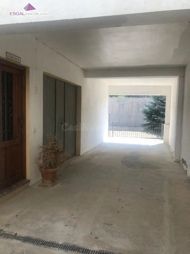 Se vende casa con jardín en Barbastro - foto 5