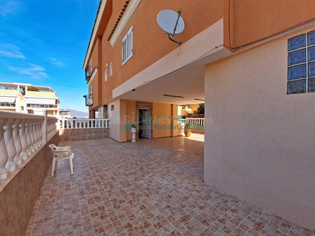 ADOSADO EN MONCOFA PLAYA CON 100 m2 DE PATIO PRIVADO Y GARAJ - foto 5