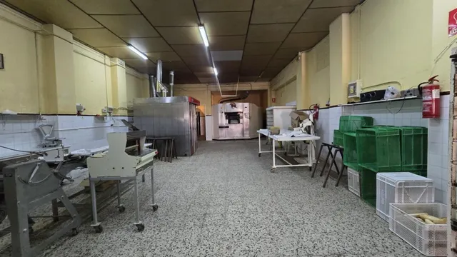 GRAN LOCAL EN VENTA CON POTENCIAL COMERCIAL Y RESIDENCIAL EN EL CENTRO DE PILAS — 23
