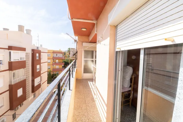 ESTUPENDO PISO EN BENAHADUX — 22