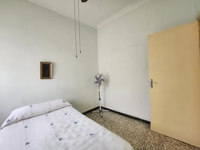 CASA EN PLENA CALLE SAN SEBASTIAN — 33