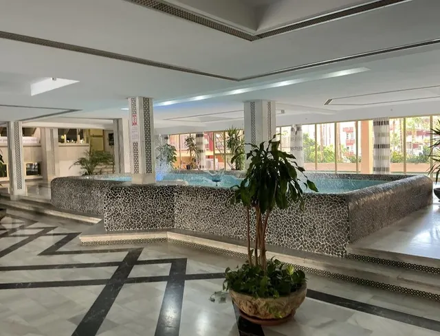 Estudio reformado con licencia turistica en Gamonal, Benalmadena — 22