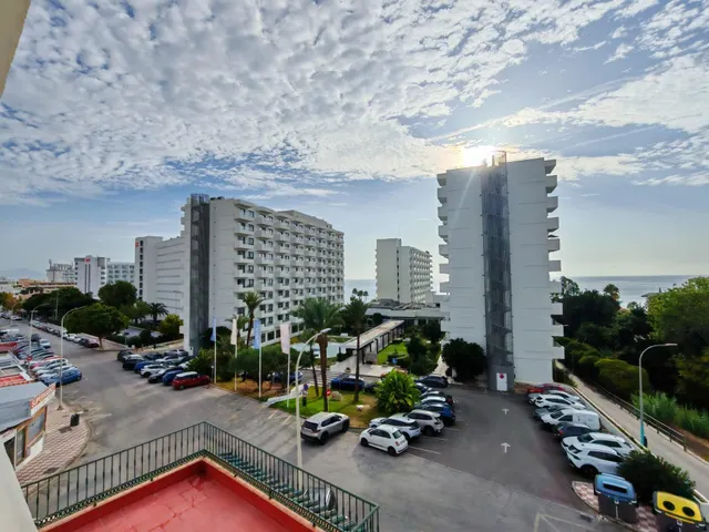 Espectacular dúplex con grandes terrazas y vistas, a 250 m de la playa Carihuela — 15