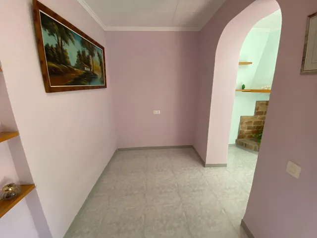 ¡AMPLIA VIVIENDA CON TERRAZA EN LA ZONA ALTA DE LA POBLACIÓN! — 31