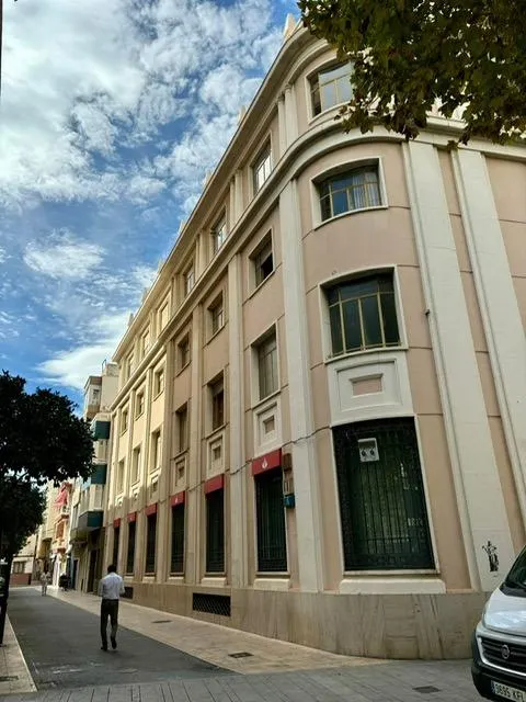 EDIFICIO HISTORICO EN PLENO CENTRO DE GANDIA — 12