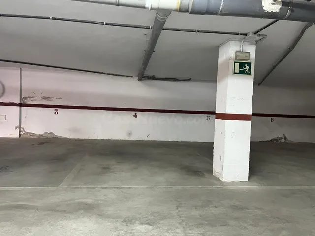 🚗 ¡Oportunidad de inversión en Punta Umbría! Plazas de garaj - foto 3