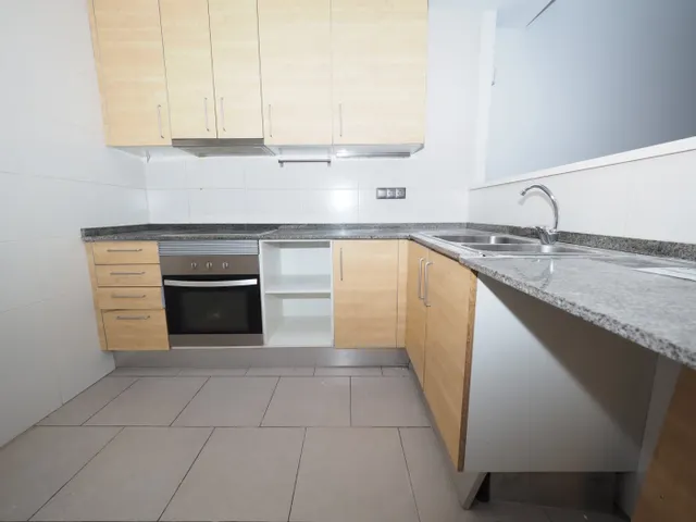 SE DÚPLEX PISO SEMI-NUEVO EN SABADELL, ZONA LA CREU DE BARBERA — 12