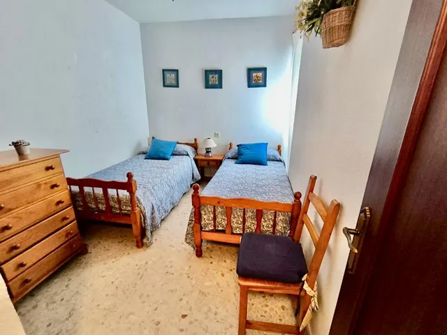 ¡Vive junto al mar! Amplia vivienda de 3 dormitorios a un paso de la playa — 30