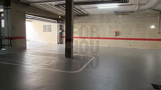 Plaza de Garaje en San Sebastián - (Trastero Opcional) — 2