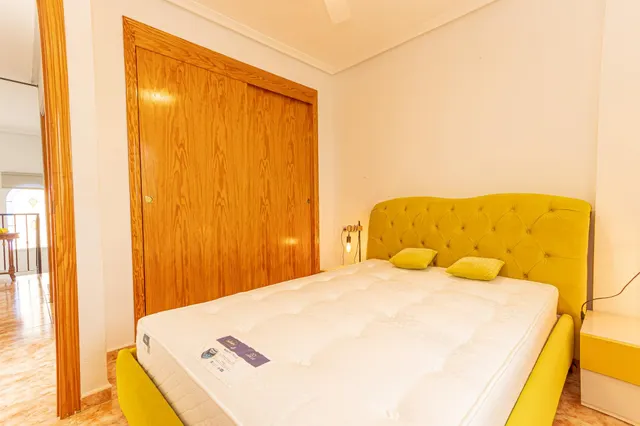 SE ALQUILA CHALET POR LARGO TIEMPO DE 3 DORMITORIOS Y 2 BAÑOS EN VILLA MARTIN (ORIHUELA COSTA) — 14