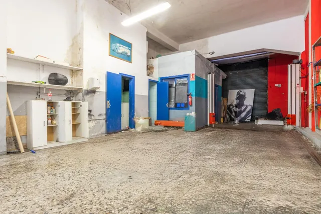 LOCAL COMERCIAL EN EL CENTRO DE TARRAGONA. — 2