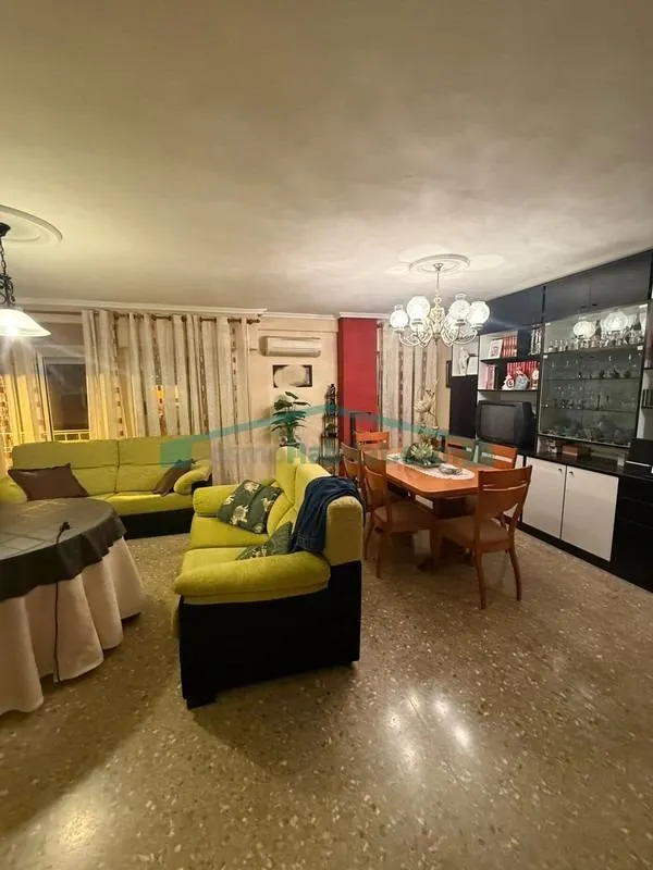 Amplio piso de 127 m2 con trastero en Santa Rosa, Alcoy - foto 3