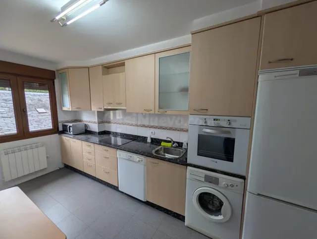 VENTA APARTAMENTO TIPO DUPLEX EN VILLAFRANCA DEL BIERZO - foto 5