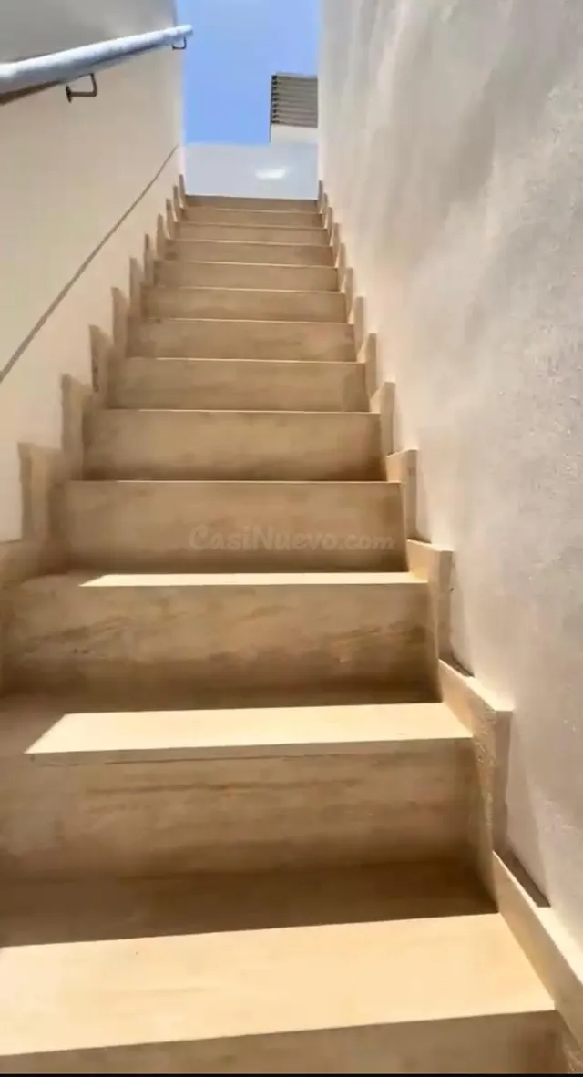 ESPECTACULAR ÁTICO DÚPLEX A ESTRENAR CON MÁS DE 100 M2 DE ES - foto 4